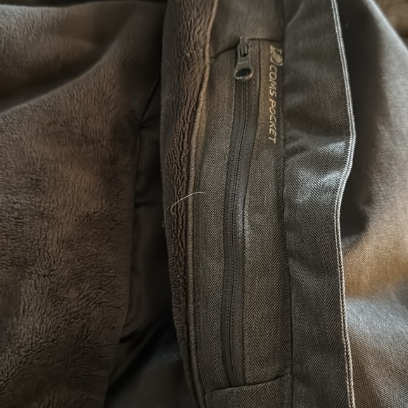 Helly Hansen | Ski ⛷️ Snowboard 🏂 Jacket - Picture 12 of 13